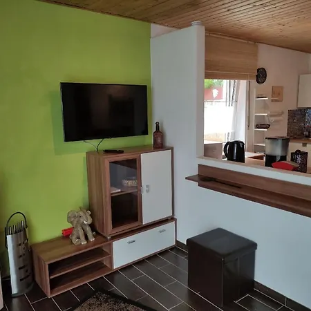 Lägenhet Ferienwohnung In Mit Garten, Grill Und Terrasse Viereth-Trunstadt